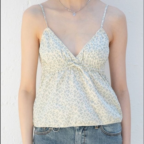edith floral top brandy melville